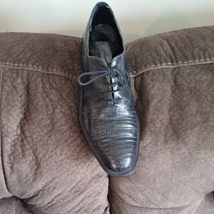 Florsheim Dark Gray Textured Derbys